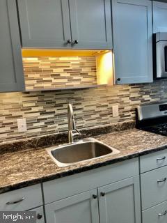 145 West Garrison Road Brookhaven, PA 19015 - Photo 15 of 33 Kitchen