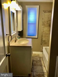 145 West Garrison Road Brookhaven, PA 19015 - Photo 18 of 33 Full bath, upper level