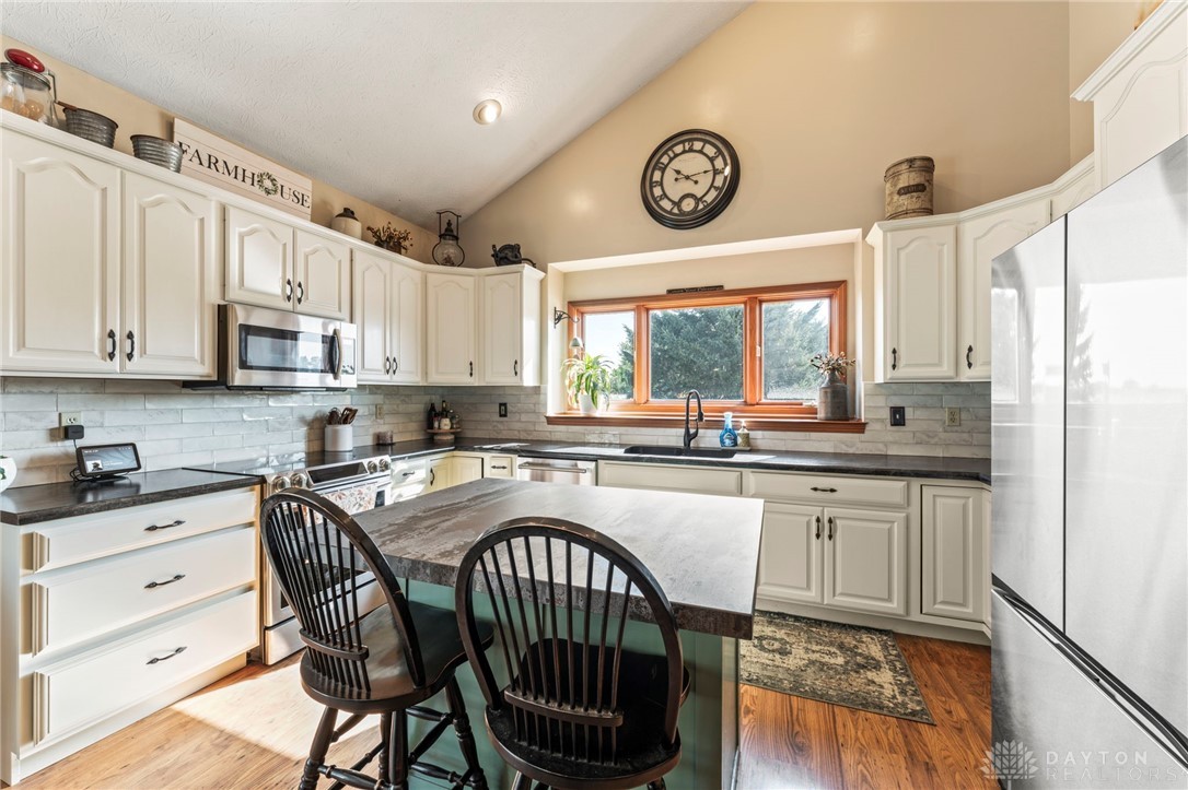 11863 Hall Road Laura, OH 45337 - Photo 19 of 89 Gallery Image 19
