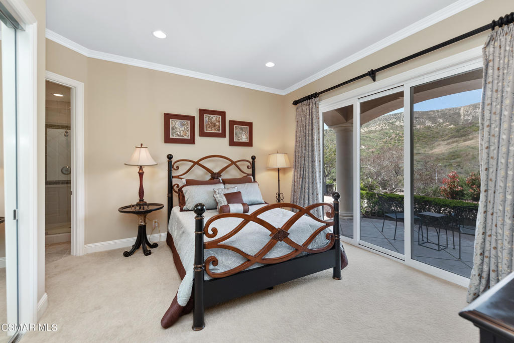 2462 Lost Canyons Drive Simi Valley, CA 93065 - Photo 21 of 50 a room with gym equipment and a large window