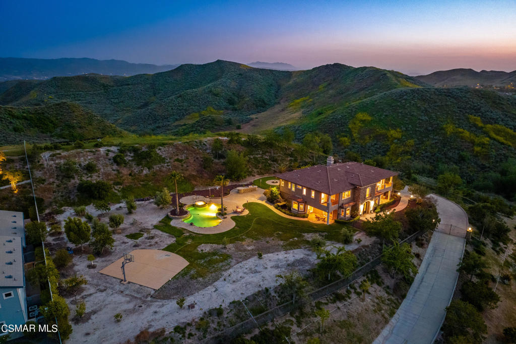 2462 Lost Canyons Drive Simi Valley, CA 93065 - Photo 50 of 50 an aerial view of a house with a garden