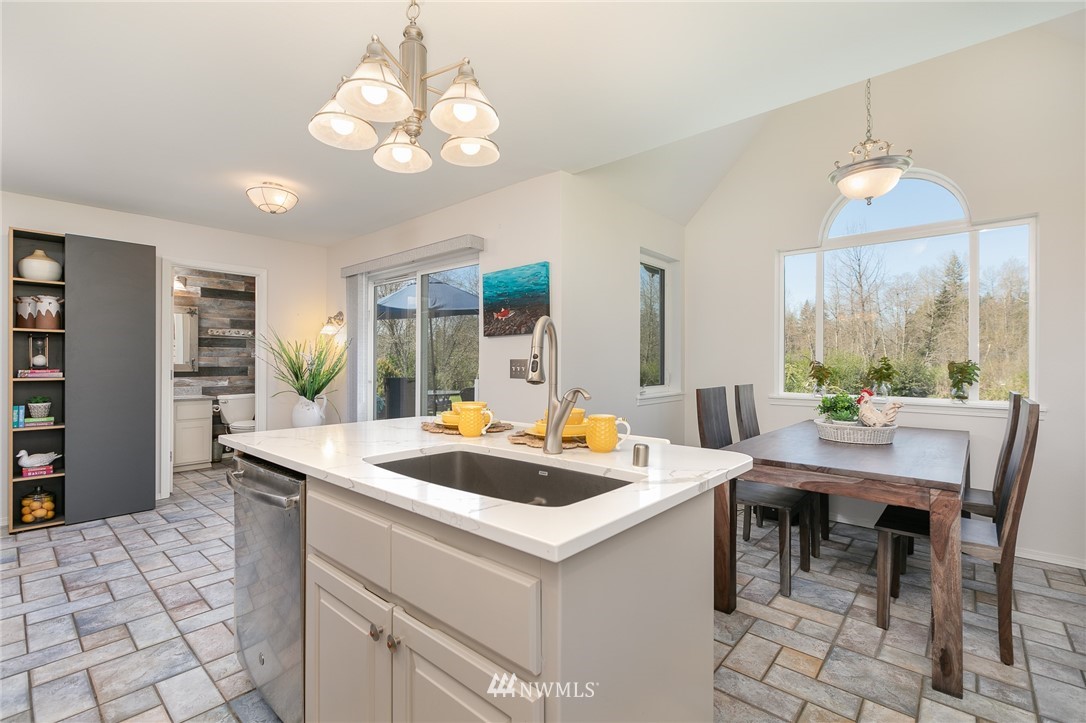 14121 Three Lakes Road Snohomish, WA 98290 - Photo 13 of 25