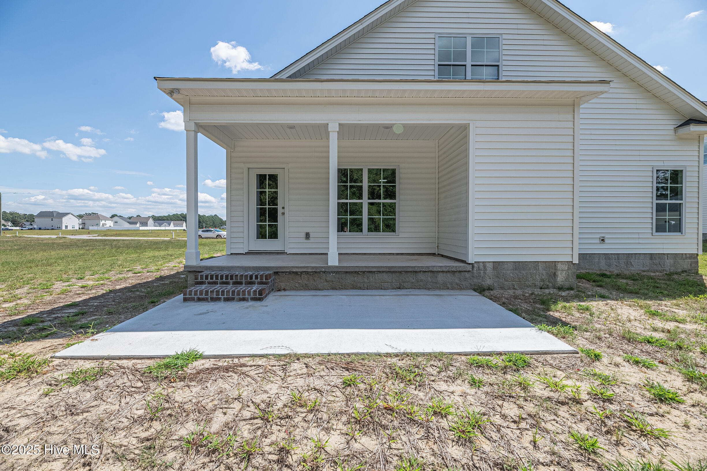 827 Fairway Road Ayden, NC 28513 - Photo 6 of 44 6