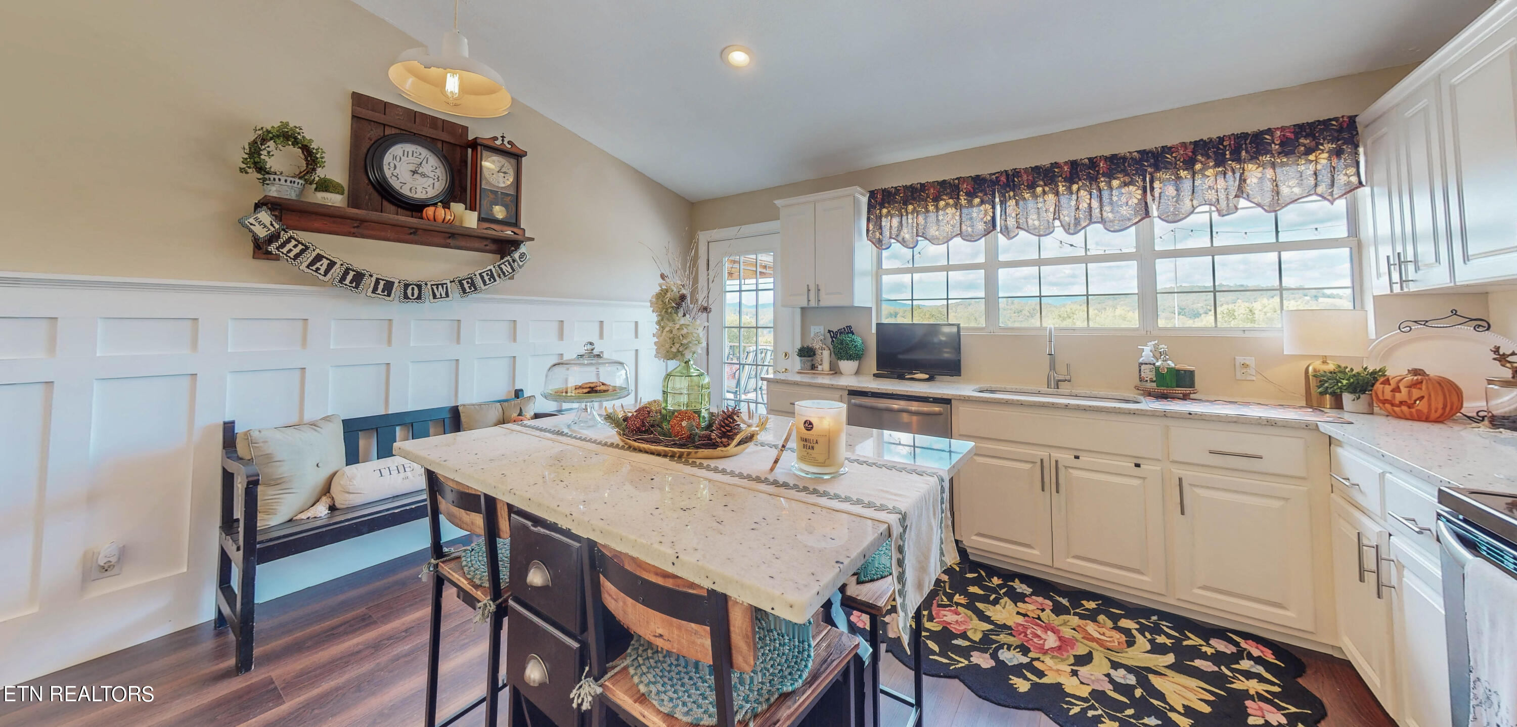 1271 Ridgeview Drive Clinton, TN 37716 - Photo 17 of 31 1271-Ridgeview-Dr-10012023_164227