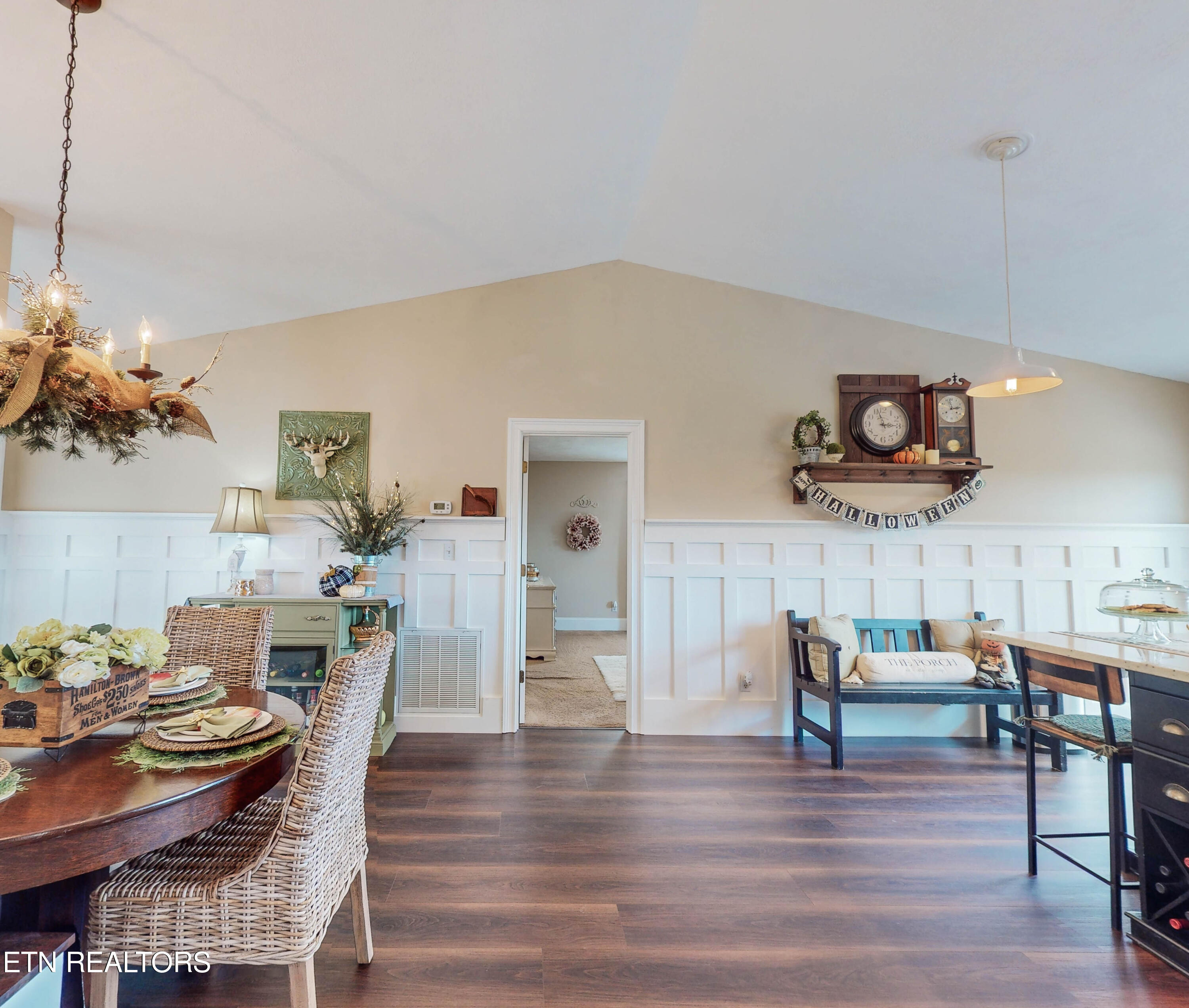 1271 Ridgeview Drive Clinton, TN 37716 - Photo 18 of 31 1271-Ridgeview-Dr-10012023_164336