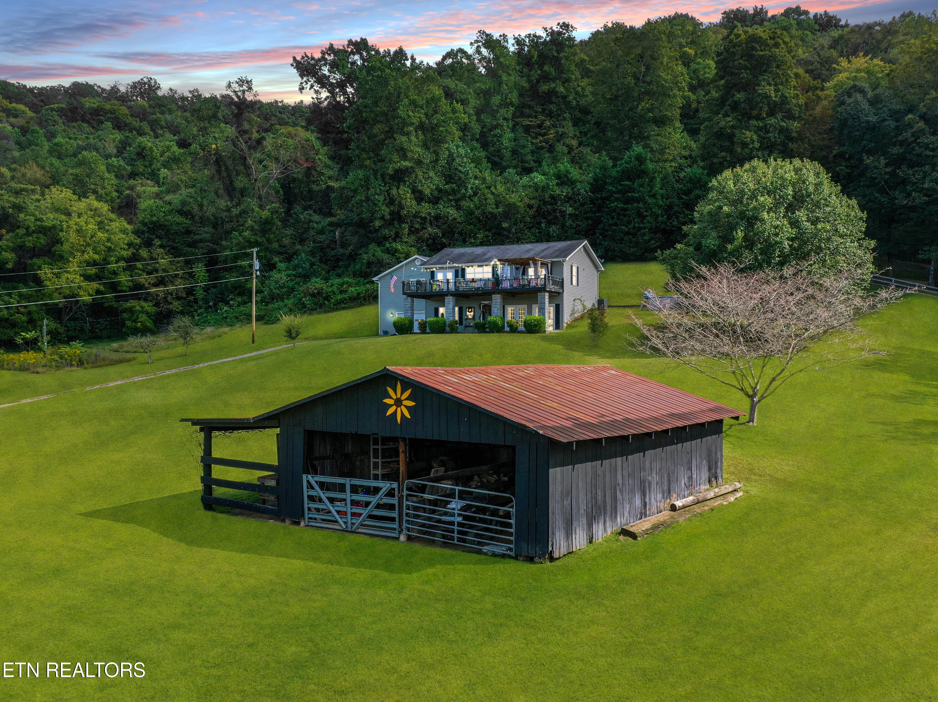 1271 Ridgeview Drive Clinton, TN 37716 - Photo 2 of 31 DJI_0840-3