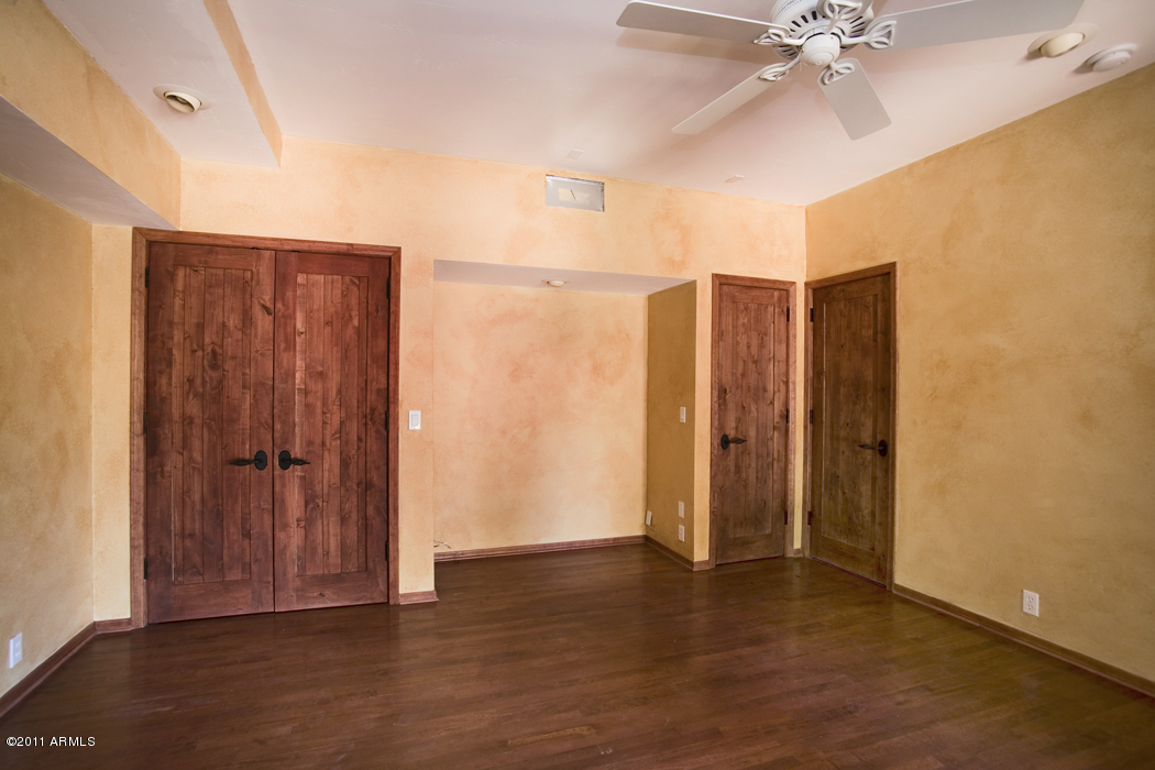 6804 North Joshua Tree Lane Paradise Valley, AZ 85253 - Photo 17 of 17 Bedroom