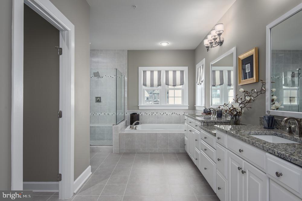 7124 Tranquility Road Laurel, MD 20723 - Photo 19 of 25 Owner's Bath