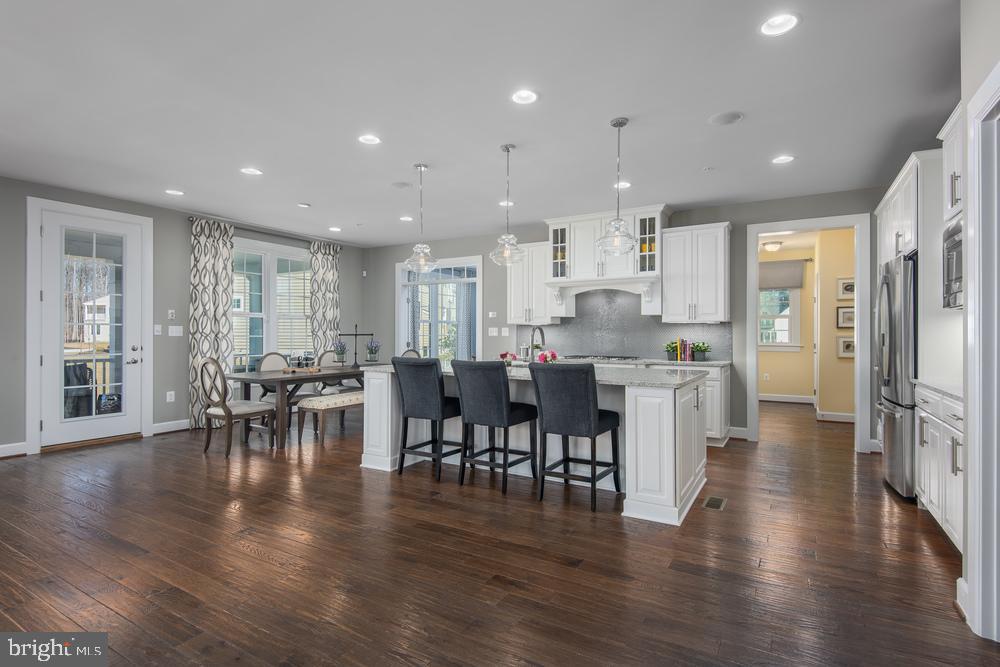 7124 Tranquility Road Laurel, MD 20723 - Photo 10 of 25 Kitchen