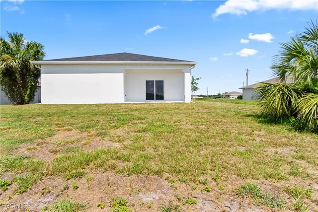 $374,900 | 9047 Maywood Circle, LaBelle, FL 33935