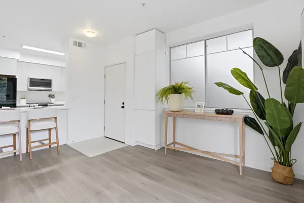 $799,000 | 1400 El Camino Real, Unit 234, South San Francisco, CA 94080