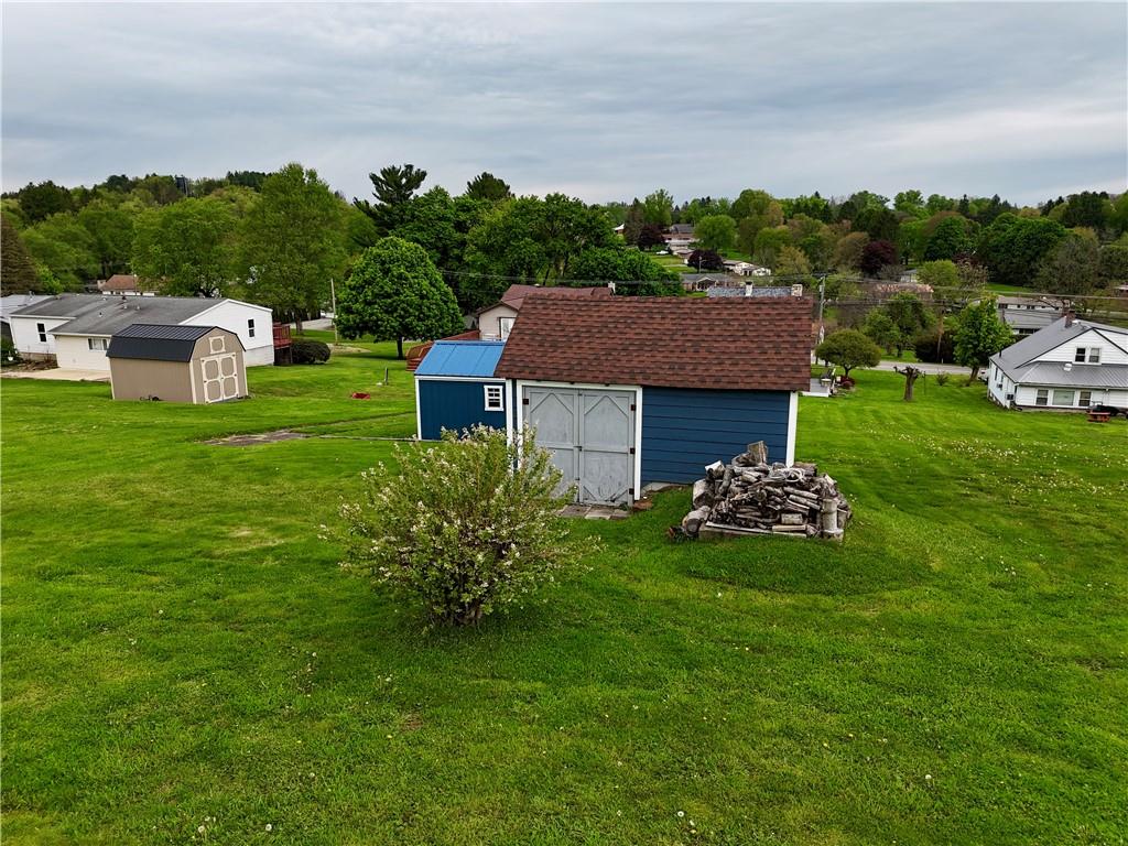 627 Butler Road Kittanning, PA 16201 - Photo 6 of 18 Yet another shed for storage!