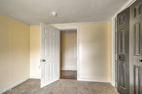 $179,900 | 12338 Reedy Creek Road, Bristol, VA 24202