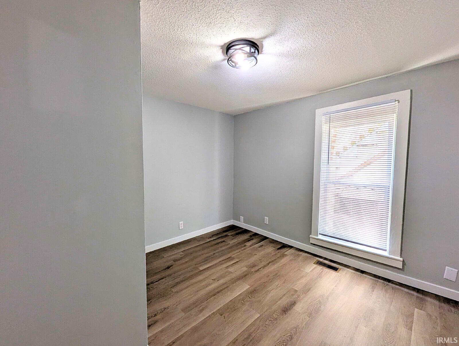 1012 Huffman Street Fort Wayne, IN 46808 - Photo 6 of 25