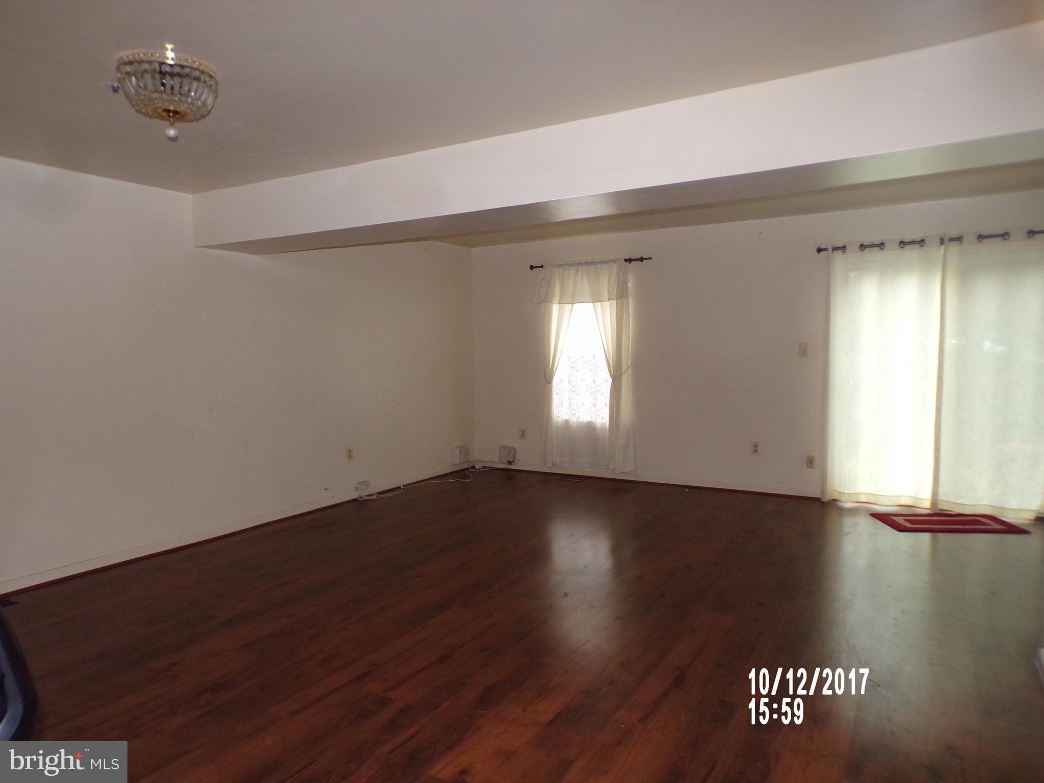 8635 Ritchboro Road District Heights, MD 20747 - Photo 3 of 9 Living Room