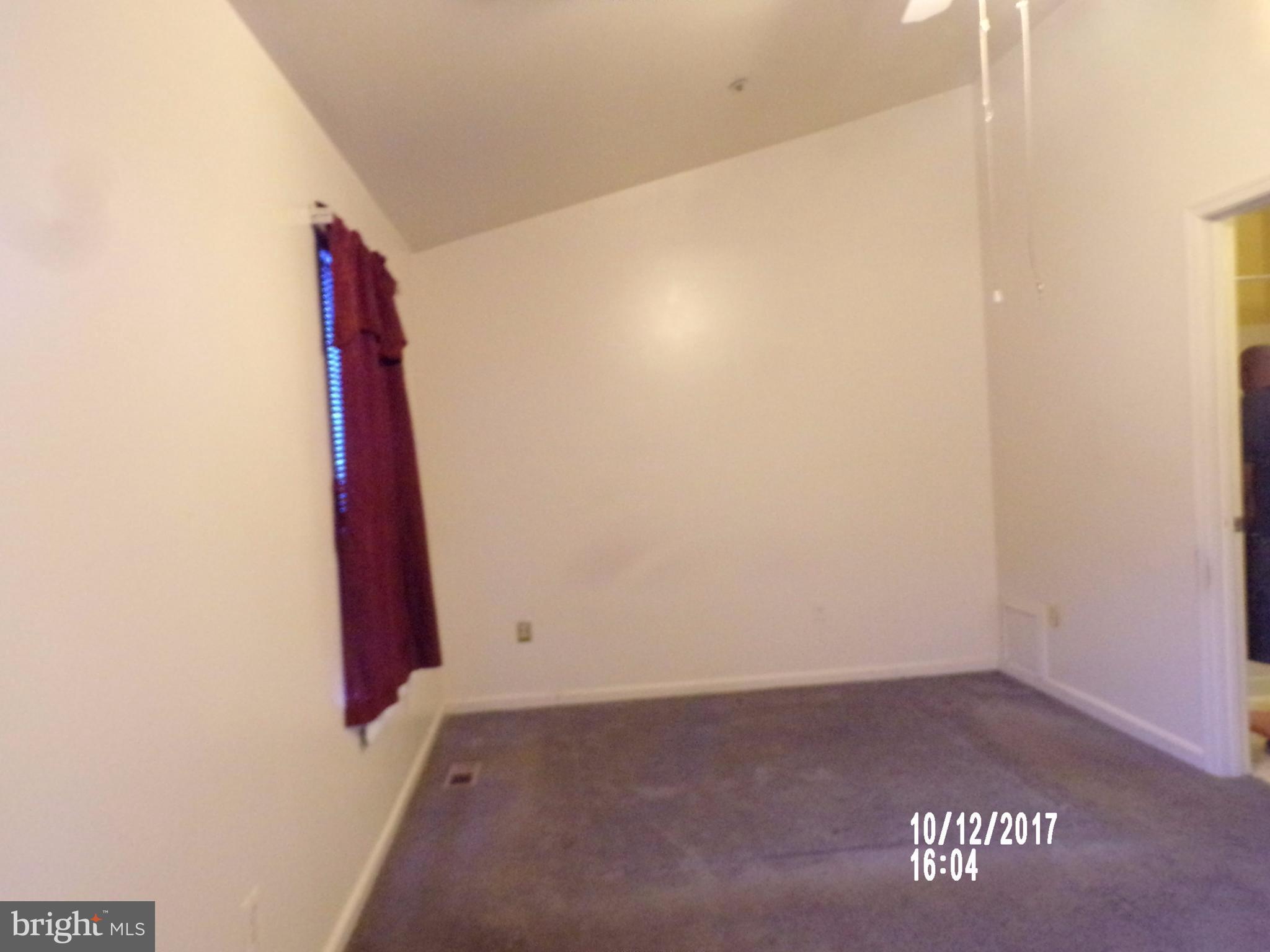 8635 Ritchboro Road District Heights, MD 20747 - Photo 5 of 9 Interior (General)