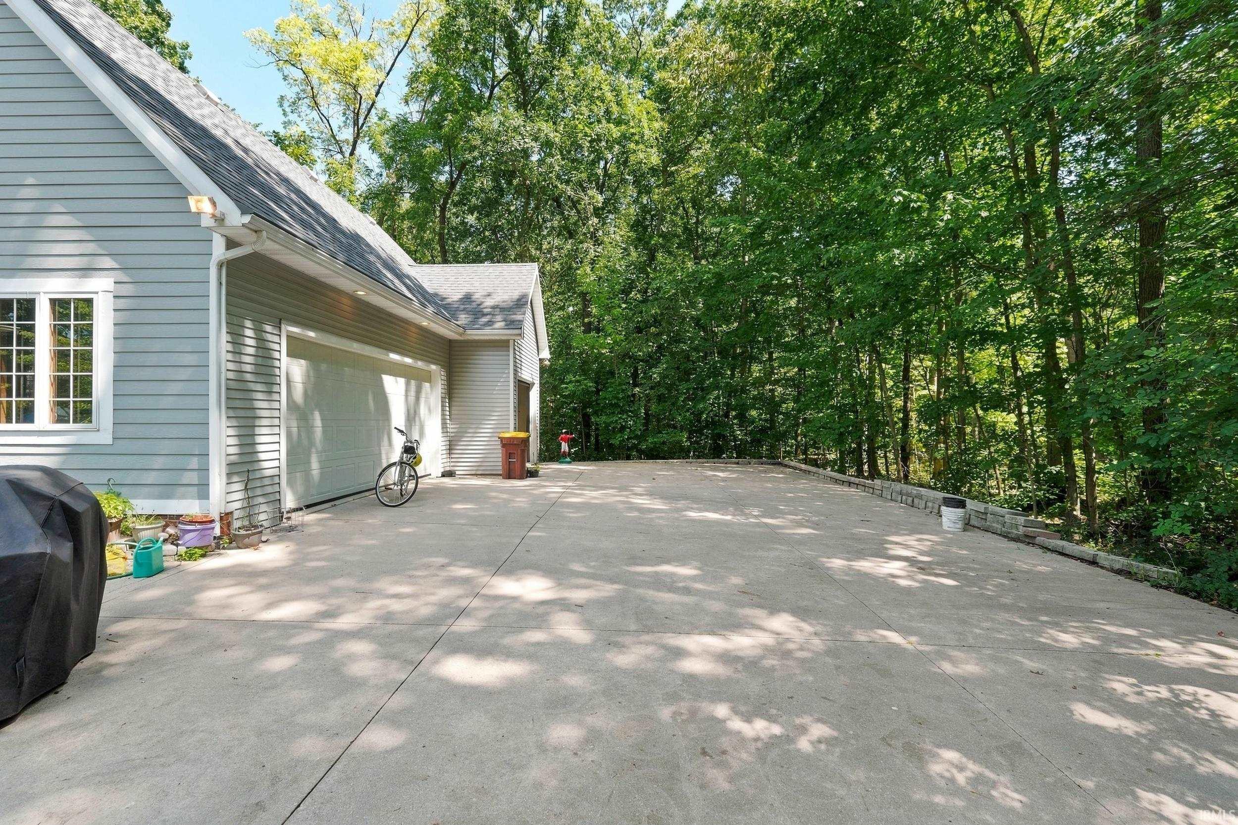 14733 Coldwater Road Fort Wayne, IN 46845 - Photo 43 of 50 Gallery Image 43