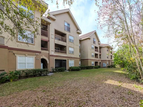 $239,999 | 1429 Villa Capri Circle, Unit 306, Odessa, FL 33556