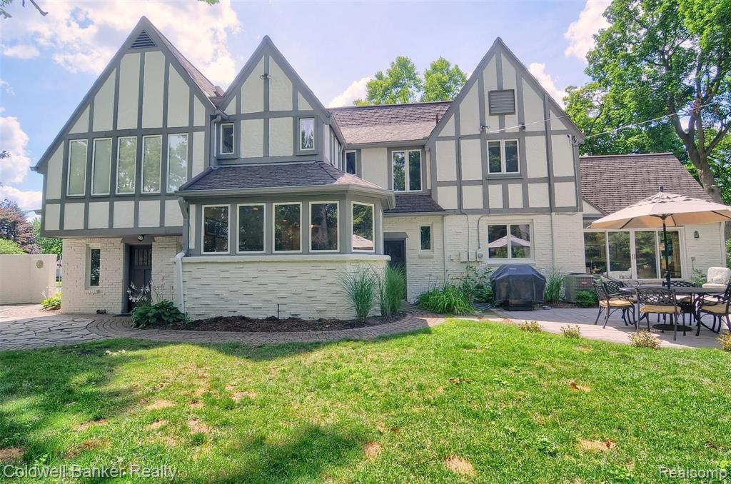 391 Cranbrook Road Bloomfield Hills, MI 48301 - Photo 30 of 35