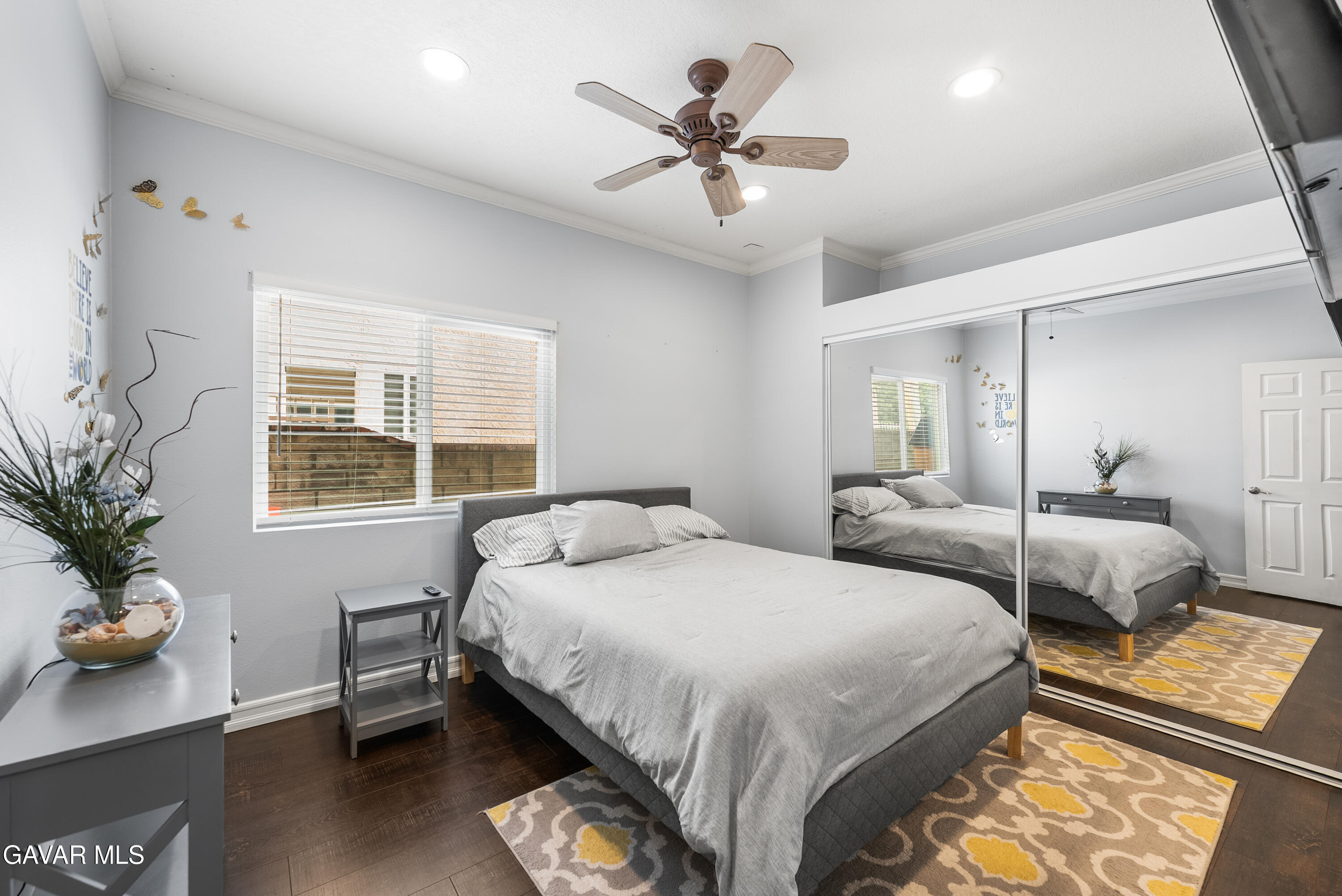 28519 Red Cedar Place Santa Clarita, CA 91390 - Photo 11 of 52 Red Cedar Pl-29