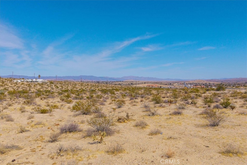 2323 29 Palms Highway Twentynine Palms, CA 92277 - Photo 11 of 26