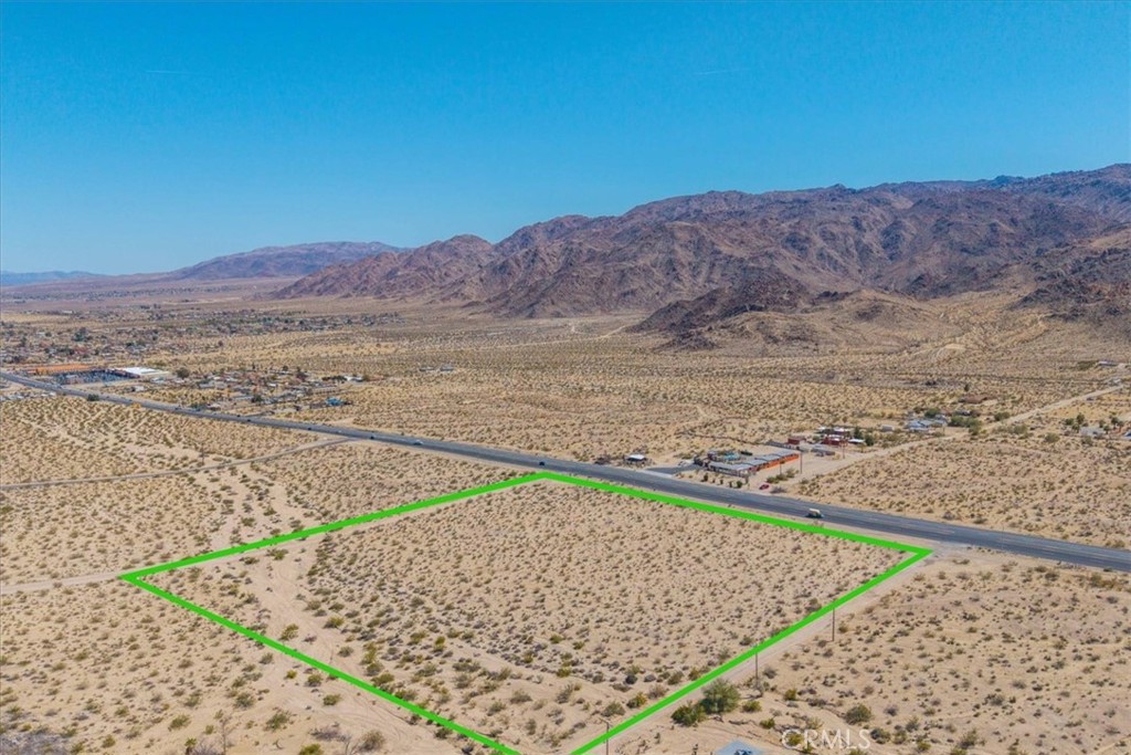 2323 29 Palms Highway Twentynine Palms, CA 92277 - Photo 21 of 26