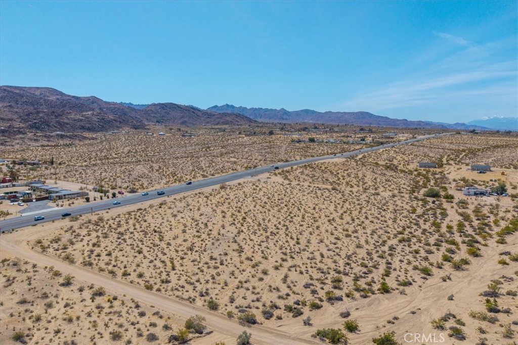 2323 29 Palms Highway Twentynine Palms, CA 92277 - Photo 3 of 26
