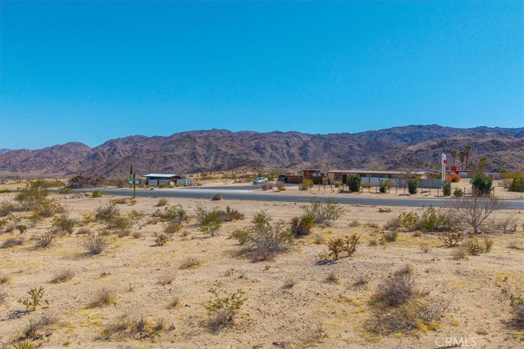 2323 29 Palms Highway Twentynine Palms, CA 92277 - Photo 10 of 26