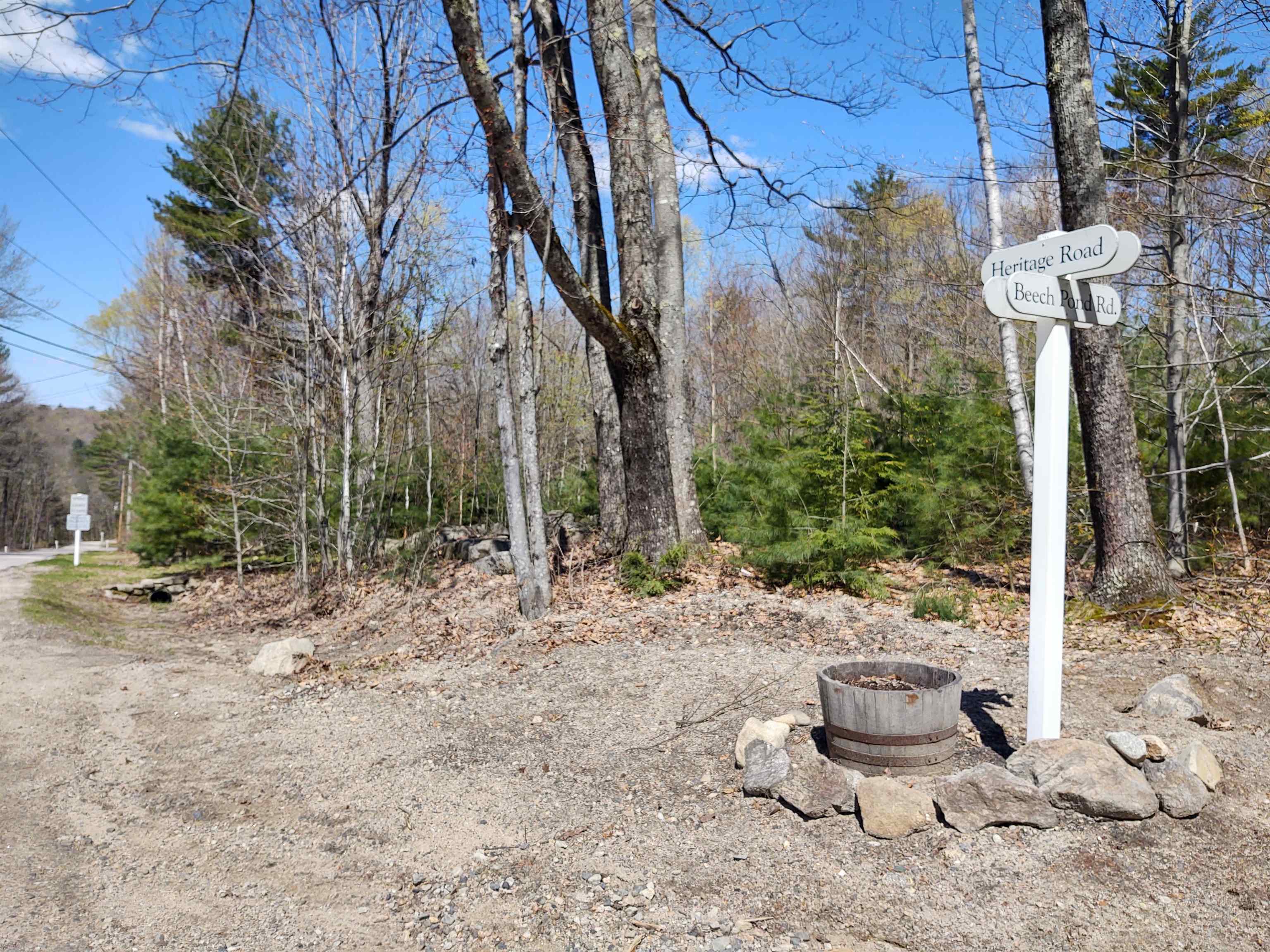 2 Heritage Road Wolfeboro, NH 03894 - Photo 4 of 38