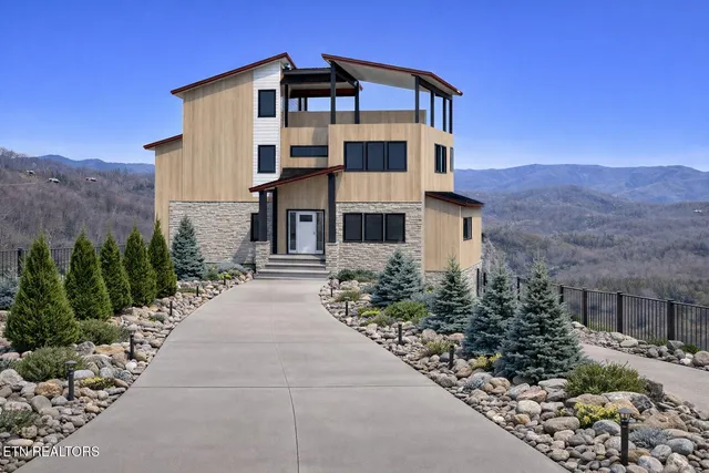 $3,990,000 | 2860 Red Sky Drive, Sevierville, TN 37862