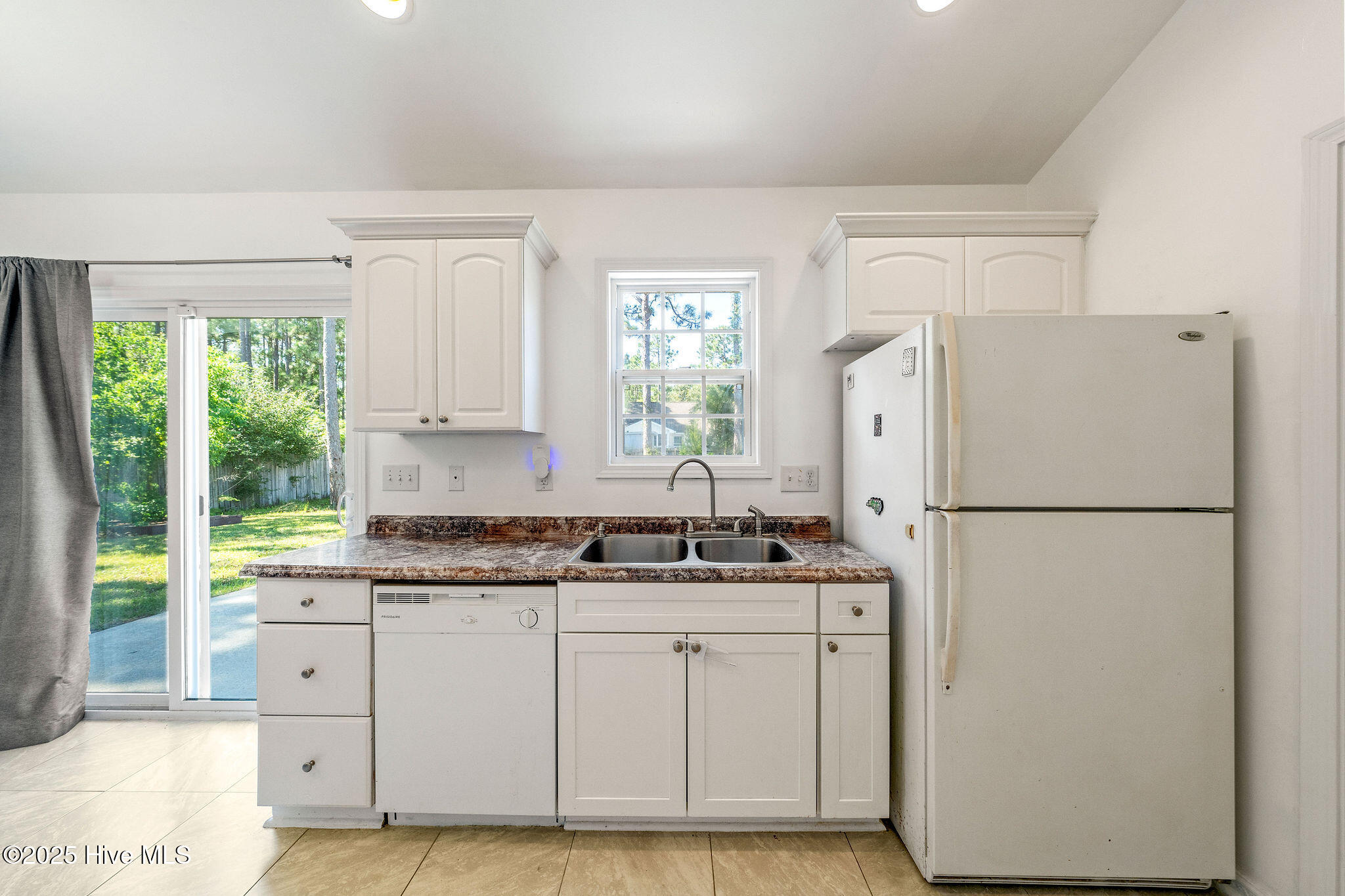 32 Shelby Road Southport, NC 28461 - Photo 14 of 28 32SShelbyRd-1011