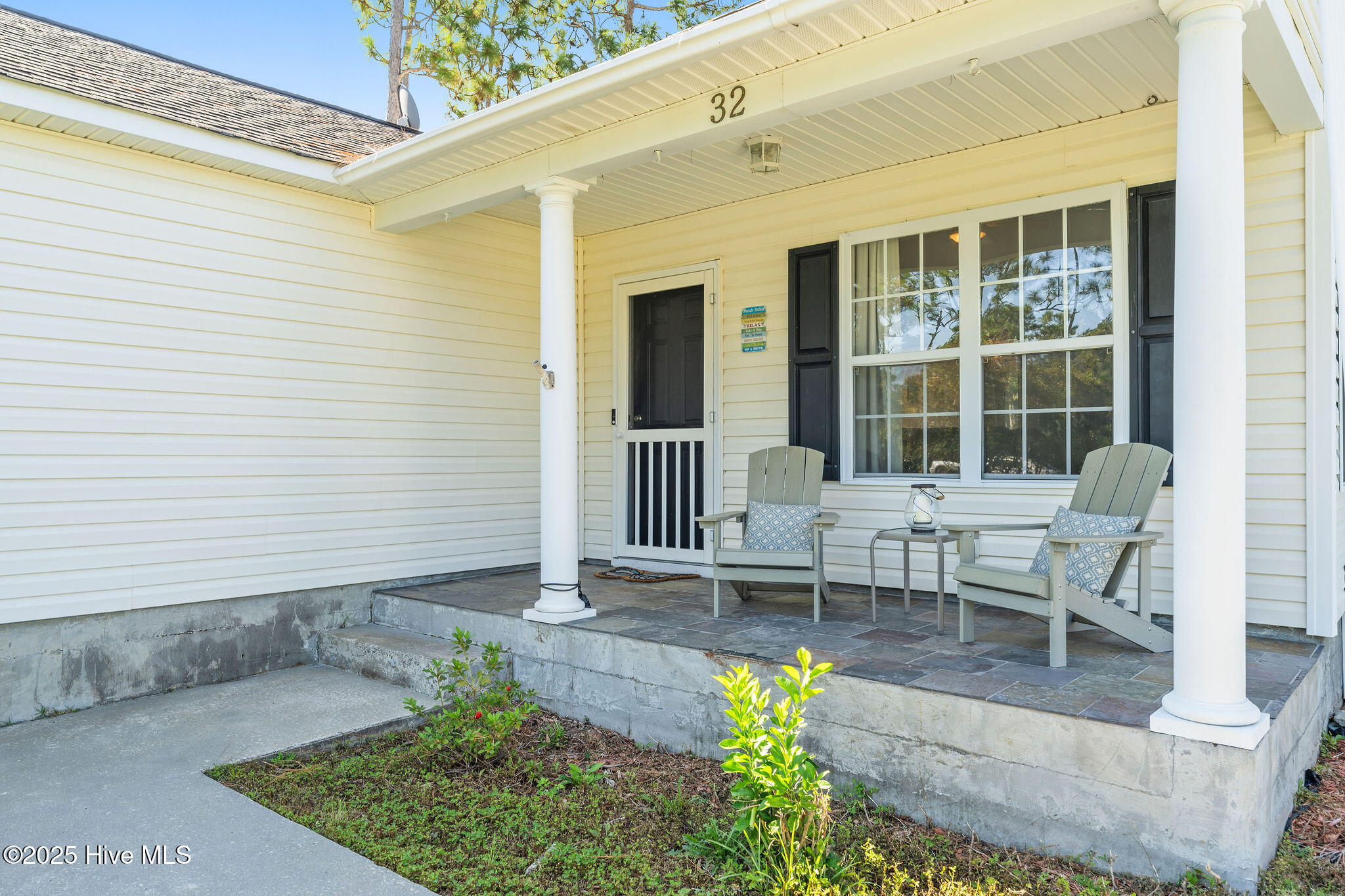 32 Shelby Road Southport, NC 28461 - Photo 3 of 28 32SShelbyRd-1002