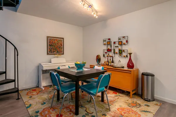 a view of a workspace with furniture