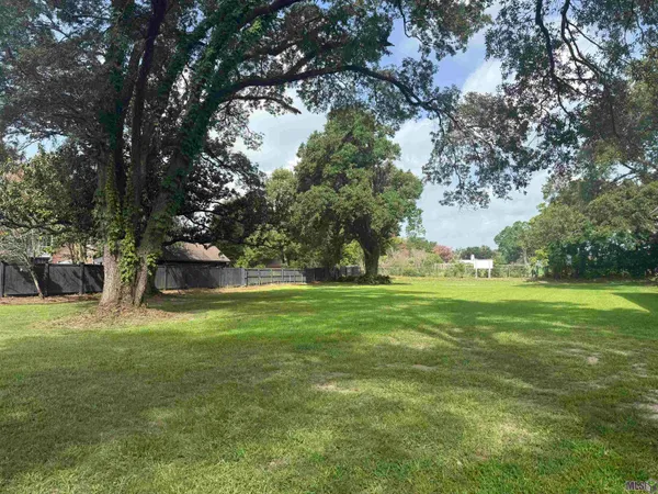 $399,000 | 3062 Fairway Drive, Baton Rouge, LA 70809