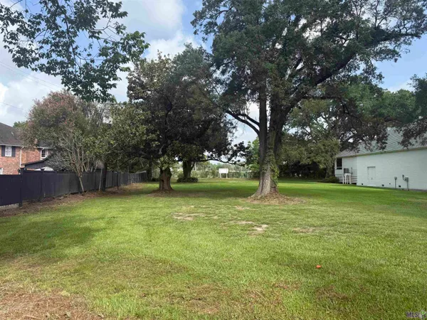 $399,000 | 3062 Fairway Drive, Baton Rouge, LA 70809