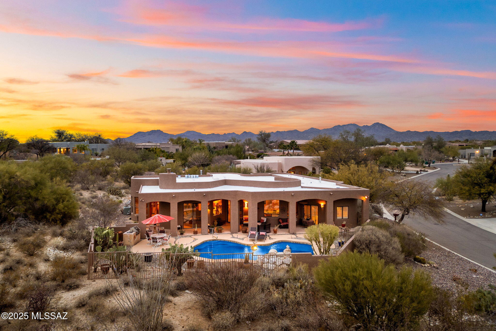 955 West Silver Spring Place Oro Valley, AZ 85755 - Photo 1 of 35