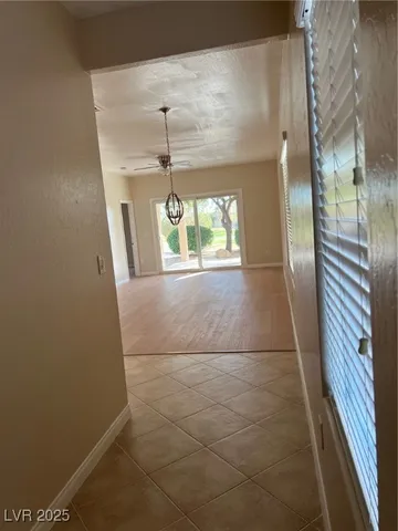 $1,950 | 3105 Kingbird Drive, North Las Vegas, NV 89084