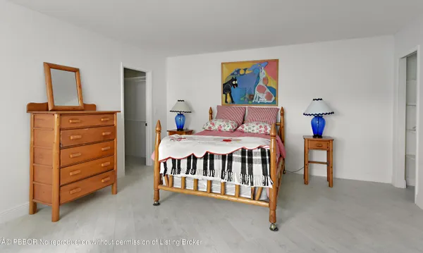 a view of a workspace