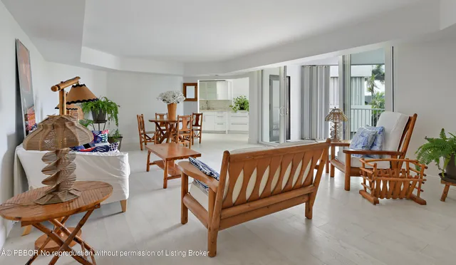 $3,470 | 2860 South Ocean Boulevard, Unit 311, Palm Beach, FL 33480