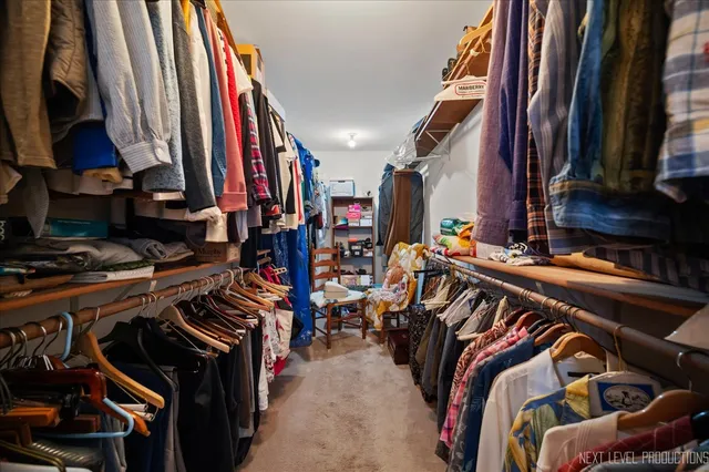 $850,000 | 730 Persimmon Drive, St. Charles, IL 60174