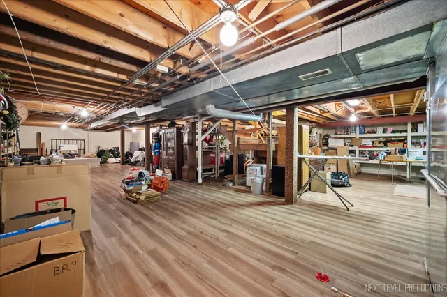 $850,000 | 730 Persimmon Drive, St. Charles, IL 60174