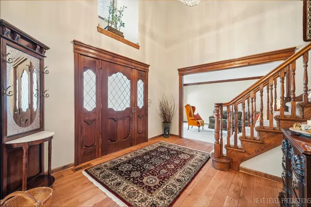 $850,000 | 730 Persimmon Drive, St. Charles, IL 60174