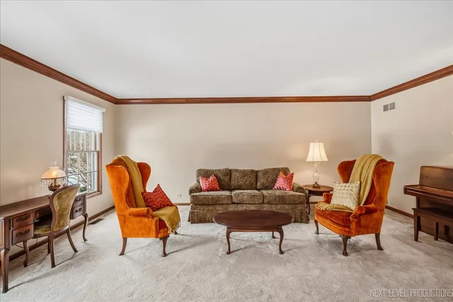 $850,000 | 730 Persimmon Drive, St. Charles, IL 60174