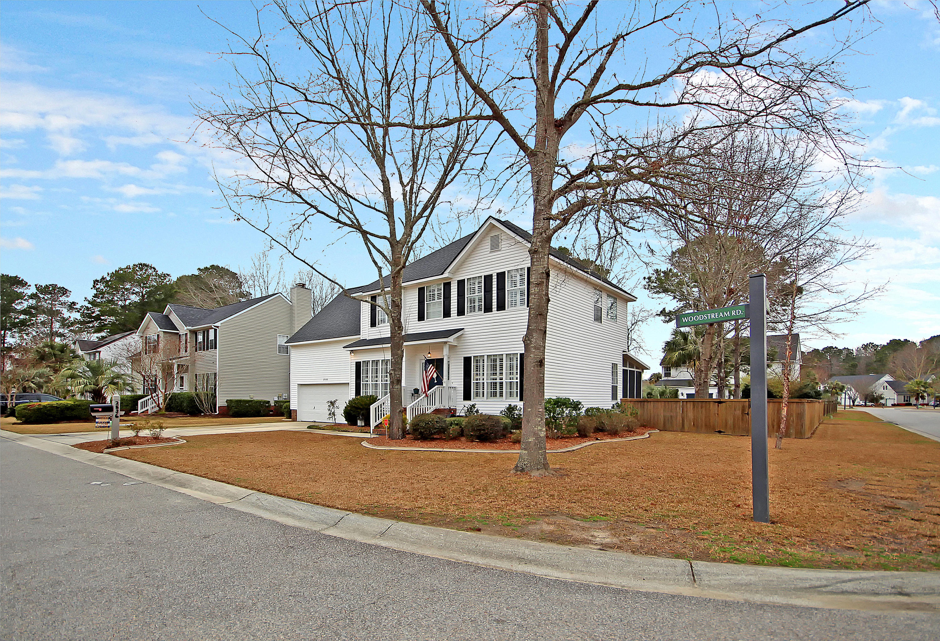 2536 Woodstream Road Mount Pleasant, SC 29466 - Photo 3 of 43 CREM_2536 Woodstream_034