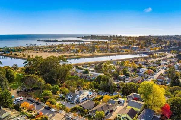 $389,950 | 1099 38th Avenue, Unit 49, Santa Cruz, CA 95062