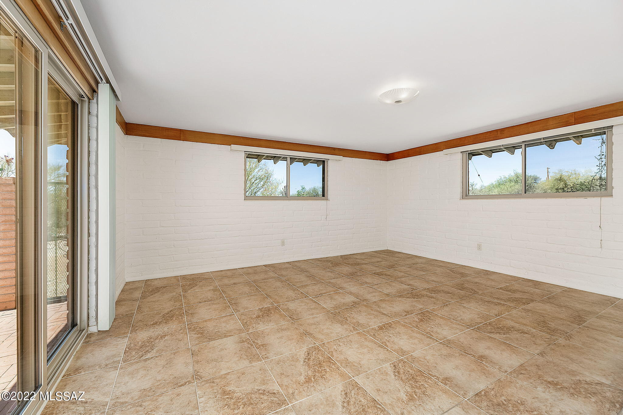 4043 North Pontatoc Road Tucson, AZ 85718 - Photo 13 of 42