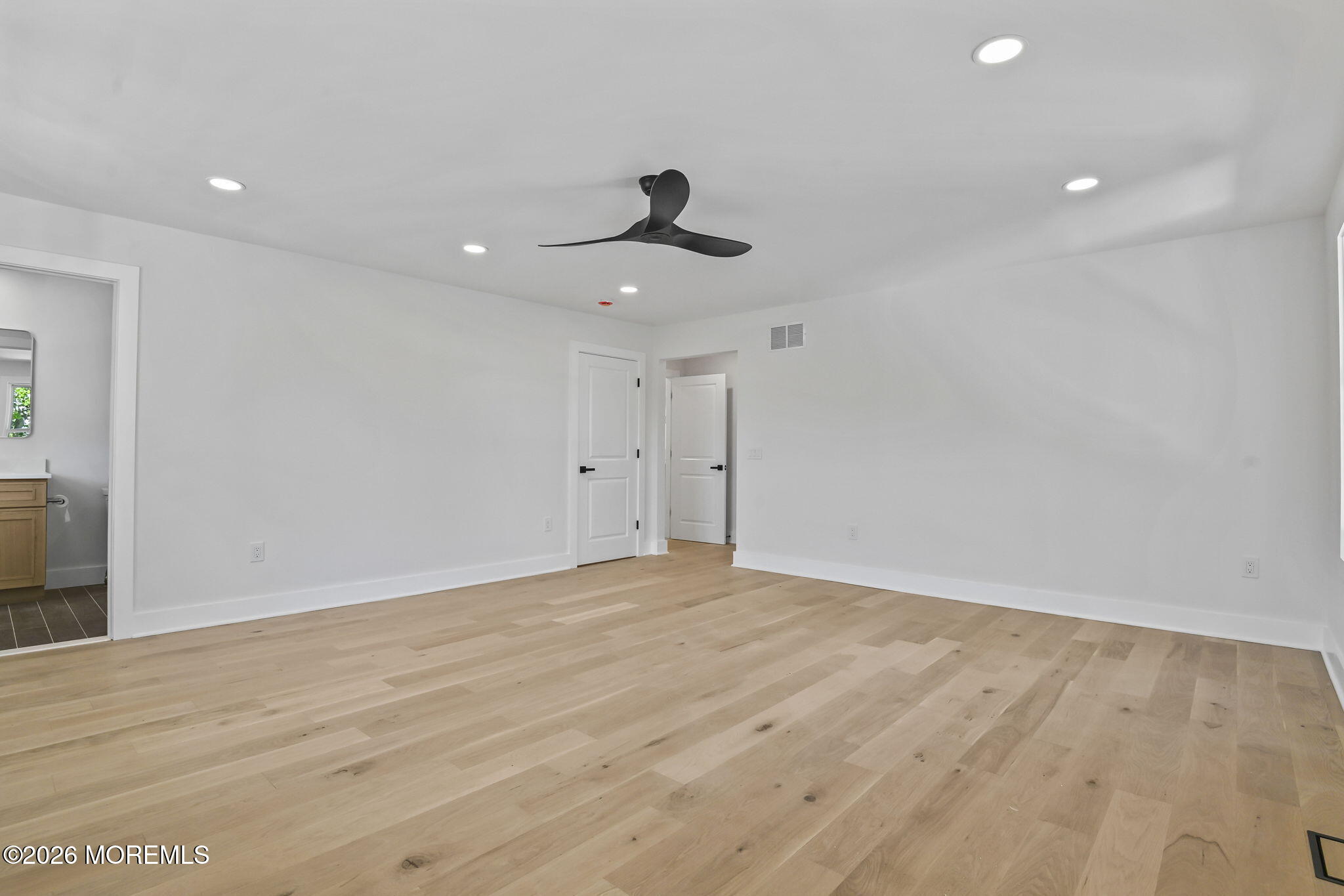 709 Howe Street Point Pleasant, NJ 08742 - Photo 33 of 81 IN-LAW LIVING ROOM