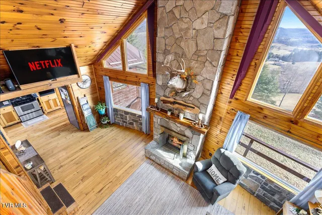 $749,000 | 620 Swift Hollow Lane, Mountain City, TN 37683