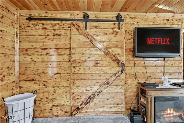 $749,000 | 620 Swift Hollow Lane, Mountain City, TN 37683