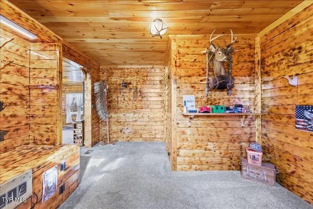 $749,000 | 620 Swift Hollow Lane, Mountain City, TN 37683